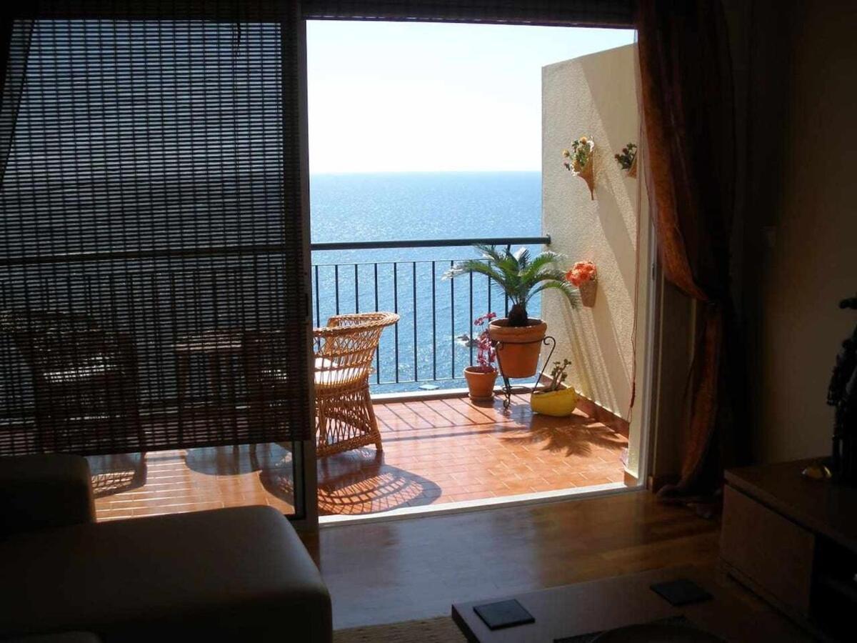 Pia'S Place - Apt With Sea View Canico  Exterior photo